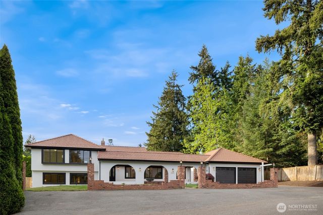315 241st Street SW, Bothell, WA 98021