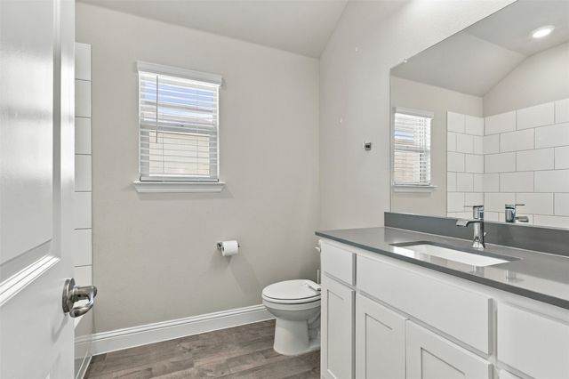 809 Pea Eye Drive, Midlothian, TX 76065
