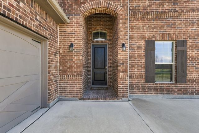 809 Pea Eye Drive, Midlothian, TX 76065