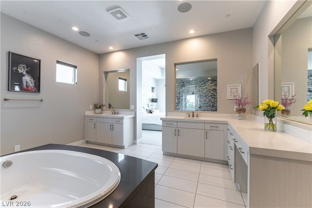 6178 Petroglyph Avenue, Las Vegas, NV 89135