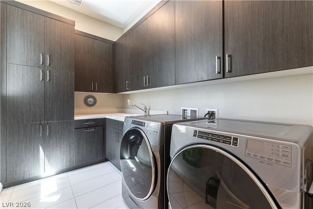 6178 Petroglyph Avenue, Las Vegas, NV 89135