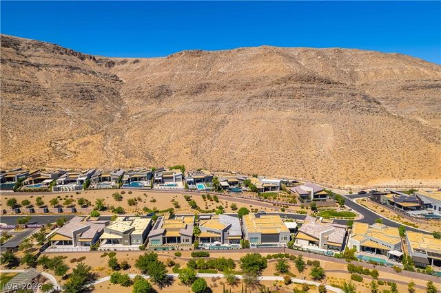 6178 Petroglyph Avenue, Las Vegas, NV 89135
