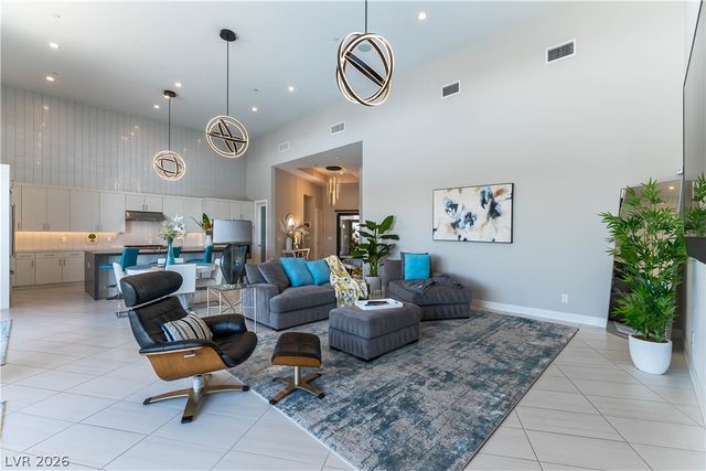 6178 Petroglyph Avenue, Las Vegas, NV 89135