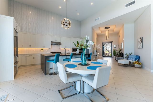 6178 Petroglyph Avenue, Las Vegas, NV 89135