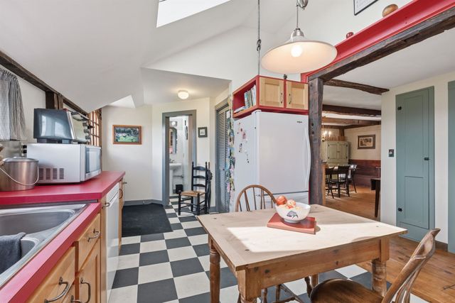 291 Bay Hill Road, Northfield, NH 03276