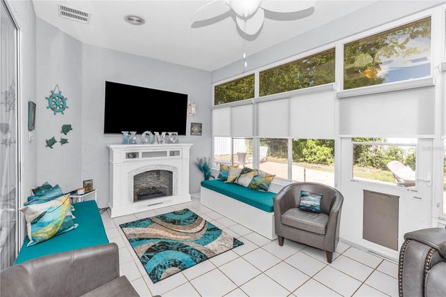 414 FAIRLANE DRIVE, Debary, FL 32713
