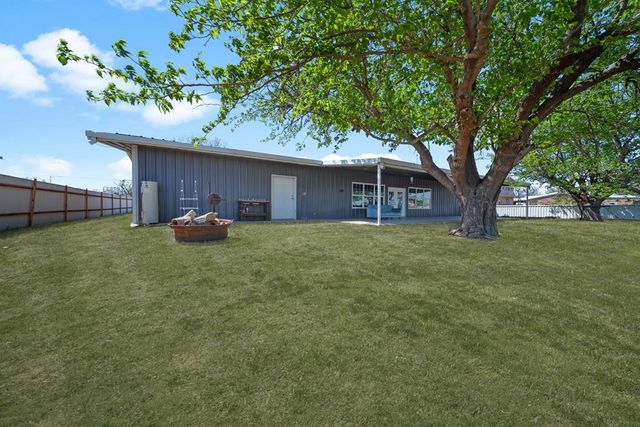 1228 LCR 248, Colorado City Lake, TX 79512