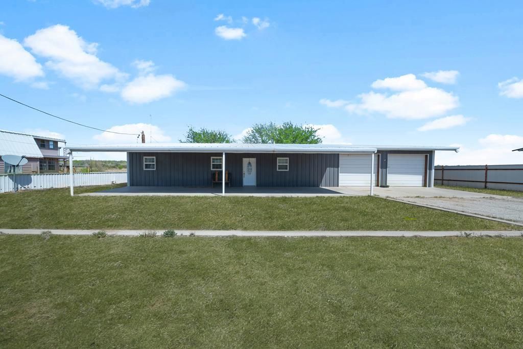 1228 LCR 248, Colorado City Lake, TX 79512