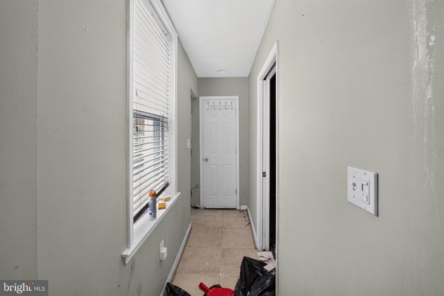 1927 E BALTIMORE ST, Baltimore, MD 21231