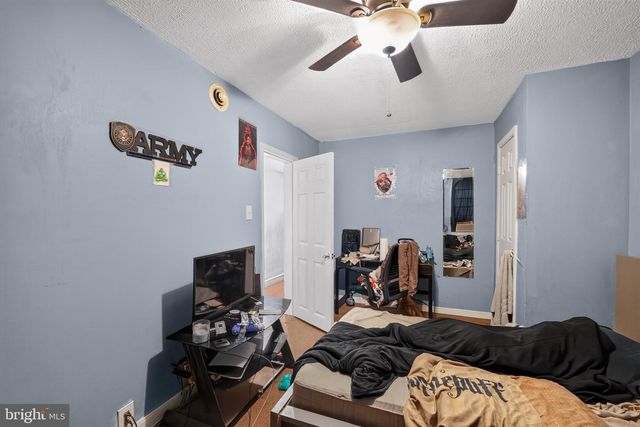 1927 E BALTIMORE ST, Baltimore, MD 21231