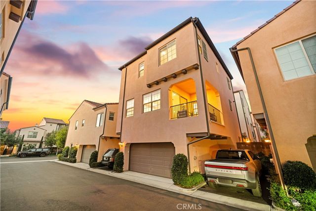 206 Milky, Irvine, CA 92618
