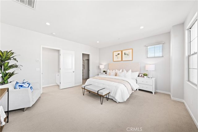 206 Milky, Irvine, CA 92618