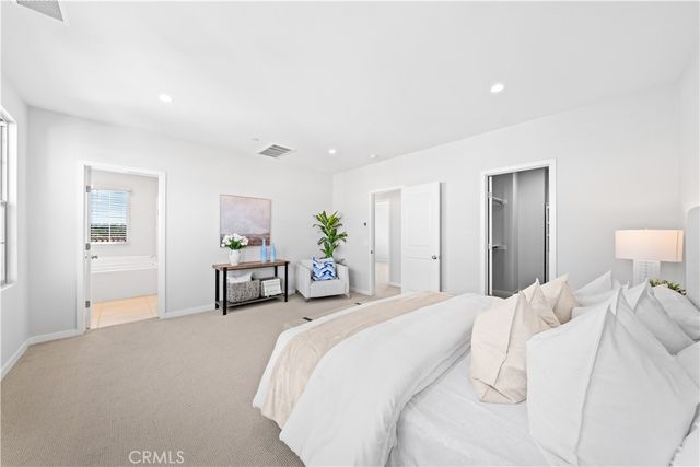 206 Milky, Irvine, CA 92618