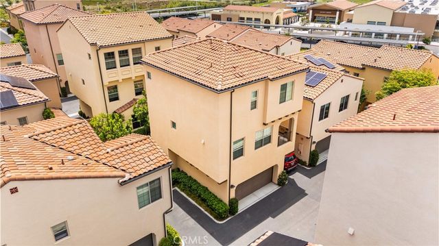 206 Milky, Irvine, CA 92618