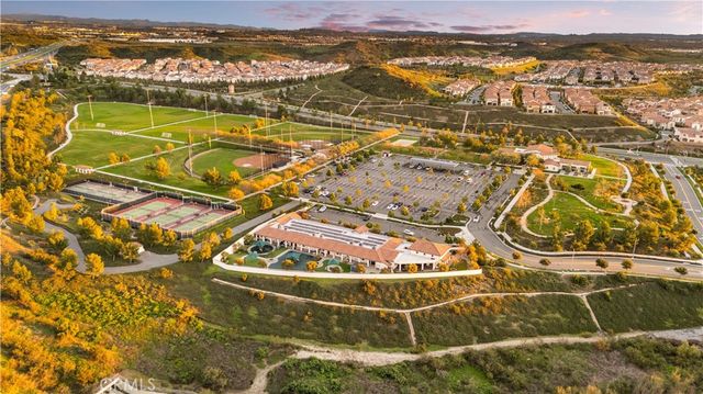 206 Milky, Irvine, CA 92618