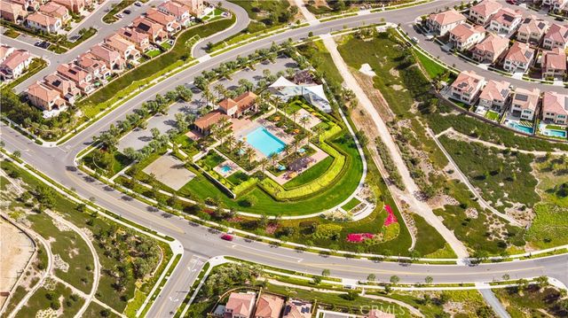 206 Milky, Irvine, CA 92618