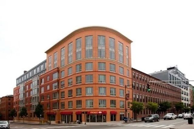 17 Otis St 503, Cambridge, MA 02141