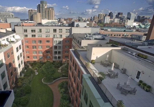 17 Otis St 503, Cambridge, MA 02141