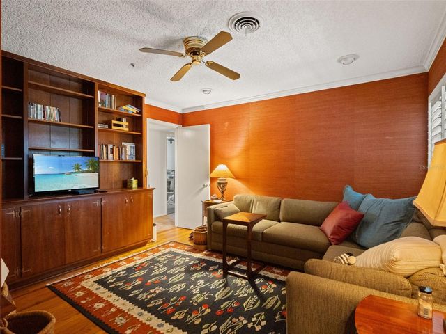 517 DERRY DOWN ROAD, Orlando, FL 32806