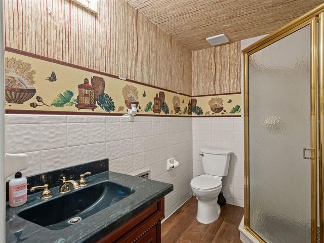 517 DERRY DOWN ROAD, Orlando, FL 32806