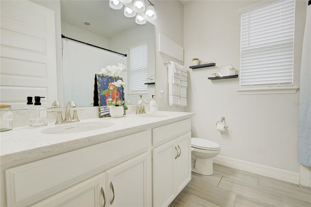 1132 WOOD DALE CIRCLE, Oviedo, FL 32765