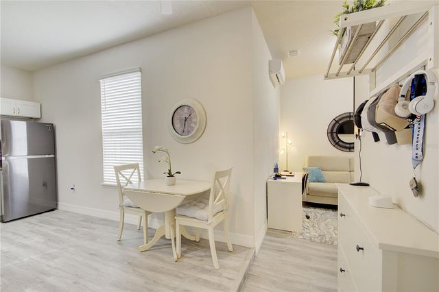 1132 WOOD DALE CIRCLE, Oviedo, FL 32765