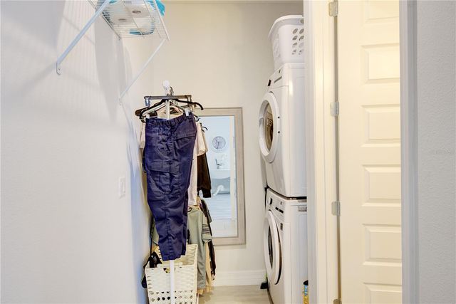 1132 WOOD DALE CIRCLE, Oviedo, FL 32765