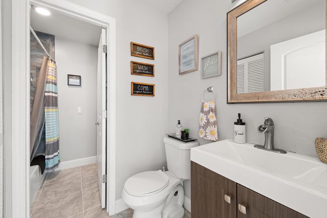 1261 SE Ladner Street, Port St Lucie, FL 34983