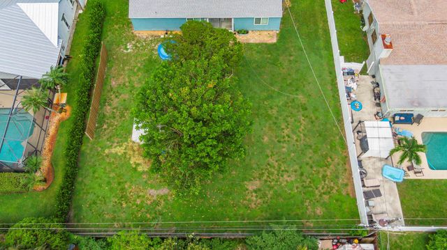 1261 SE Ladner Street, Port St Lucie, FL 34983