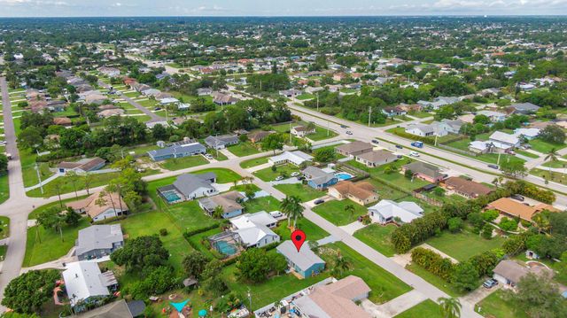 1261 SE Ladner Street, Port St Lucie, FL 34983