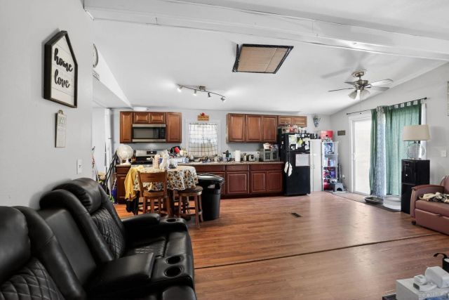 16522 Stagecoach, Corning, CA 96021