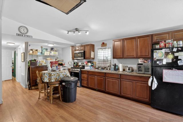 16522 Stagecoach, Corning, CA 96021