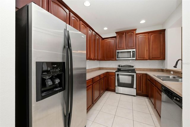 970 DAVENWOOD COURT, Ocoee, FL 34761