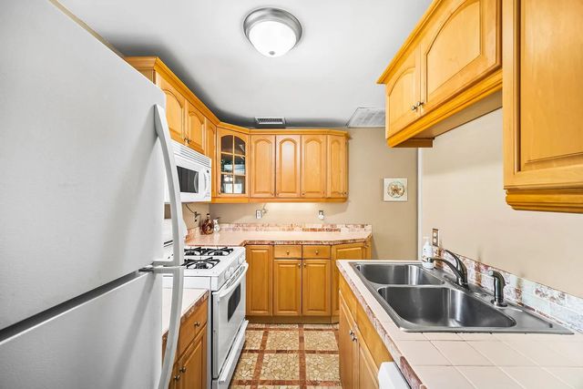 4812 Avenue G B, Austin, TX 78751