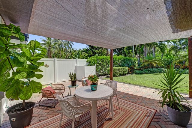 1424 NE 16TH Avenue, Fort Lauderdale, FL 33304