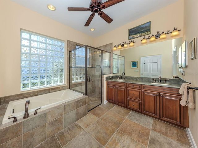 222 MARTELLAGO DRIVE, North Venice, FL 34275