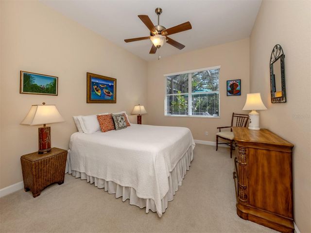 222 MARTELLAGO DRIVE, North Venice, FL 34275