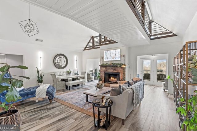 250 Crowe Springs Road NW, Cartersville, GA 30121