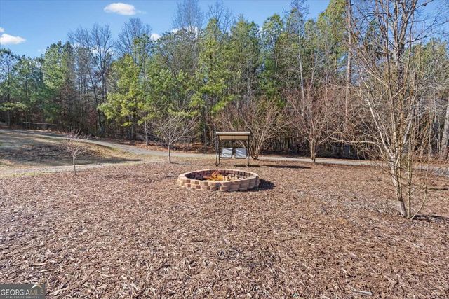 250 Crowe Springs Road NW, Cartersville, GA 30121