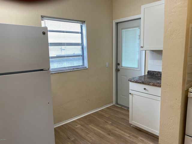 607 Jessamine Blvd Apt 2, Daytona Beach, FL 32118