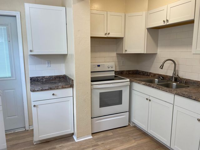 607 Jessamine Blvd Apt 2, Daytona Beach, FL 32118