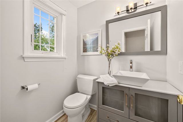 14 Pin Hook Lane, Pittsford, NY 14534