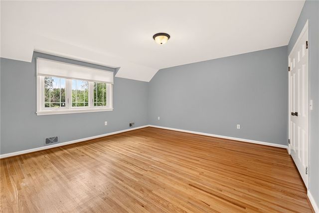 14 Pin Hook Lane, Pittsford, NY 14534
