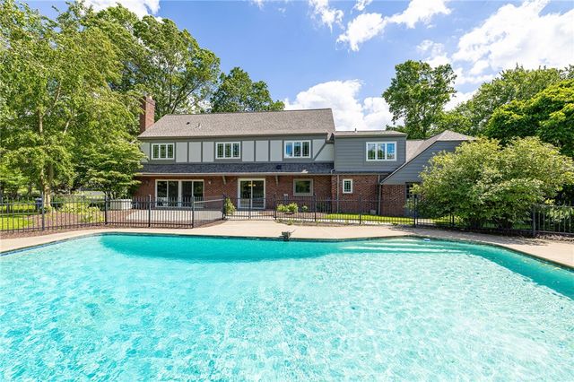 14 Pin Hook Lane, Pittsford, NY 14534