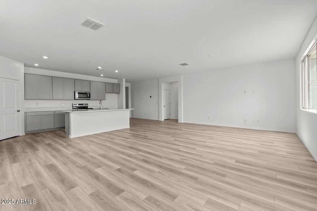 24659 W WAYLAND Drive, Buckeye, AZ 85326 — photo 4
