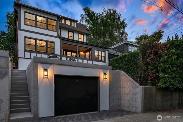 740 22nd Avenue E, Seattle, WA 98112