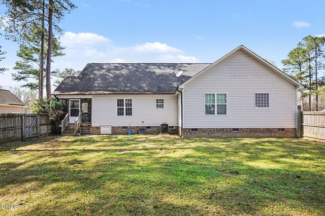 11 Cashew Lane, Smithfield, NC 27577