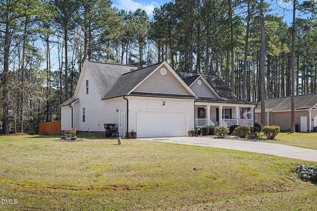 11 Cashew Lane, Smithfield, NC 27577