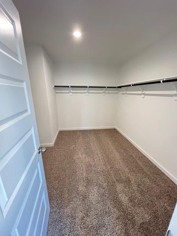 1631 Solana Drive, Fresno, TX 77545