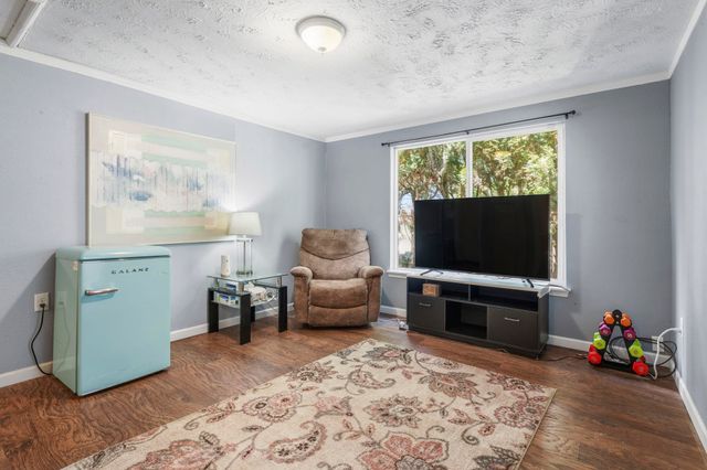 10907 E 17TH St, Spokane, WA 99206